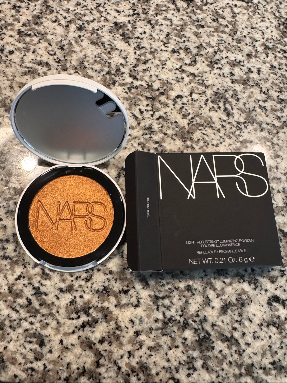 NARS Highlighter Compact – Golden Bronze Glow